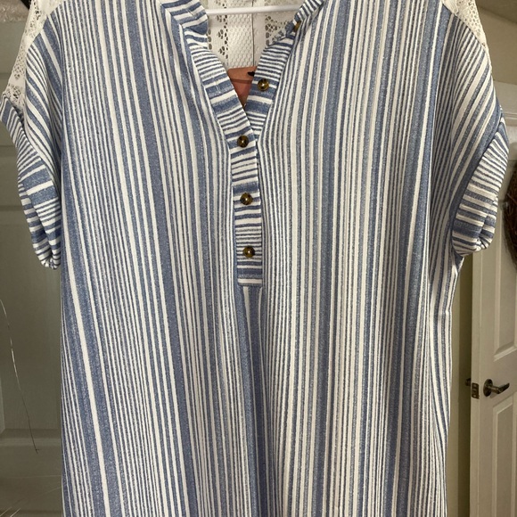 NWTS Ladies Blouse - Picture 2 of 14